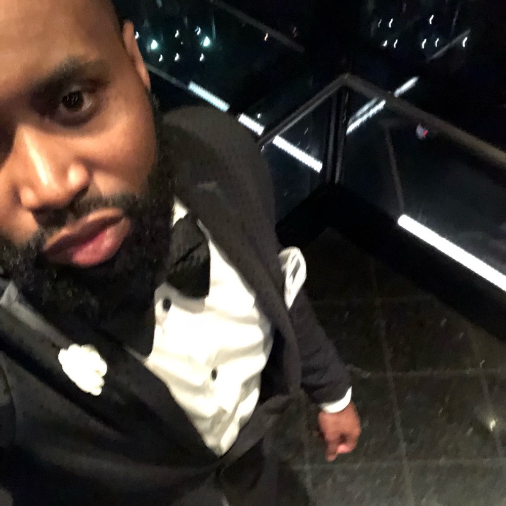 Meet your Posher, Estee